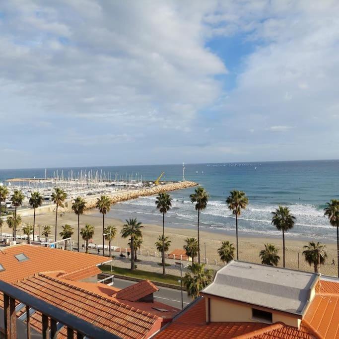 Apartment Bilocale A Due Passi Dal Mare In Marina Di Andora. Andora